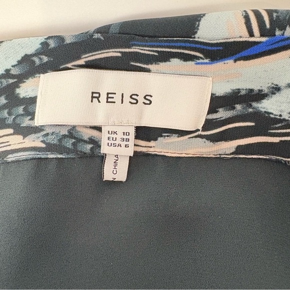 Reiss Astrid Printed Mini Flippy Wrap Skirt Black Print - Picture 6 of 9